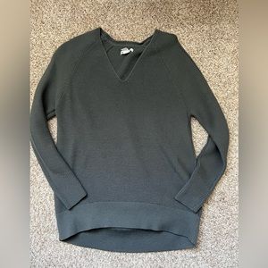 Oversized women’s athleta Hanover sweater
